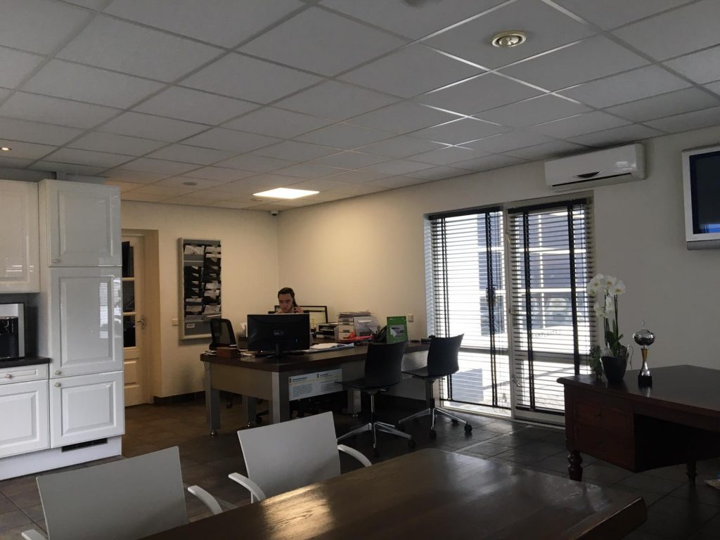 Autobedrijf-verstappen-visual-12